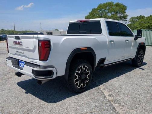 2024 GMC Sierra 2500 Denali