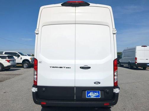 Oxford White 2026 Ford Transit-250 Base
