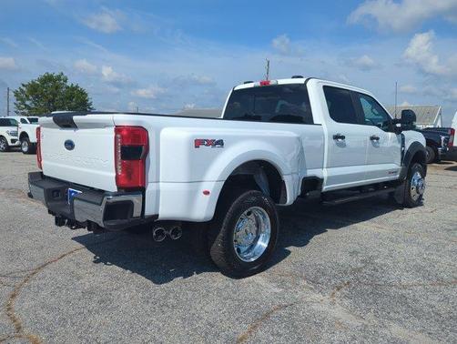 Oxford White 2025 Ford F-450 XL
