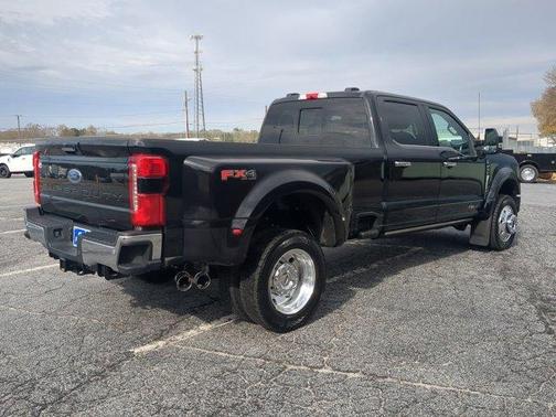 2024 Ford F-450 Lariat