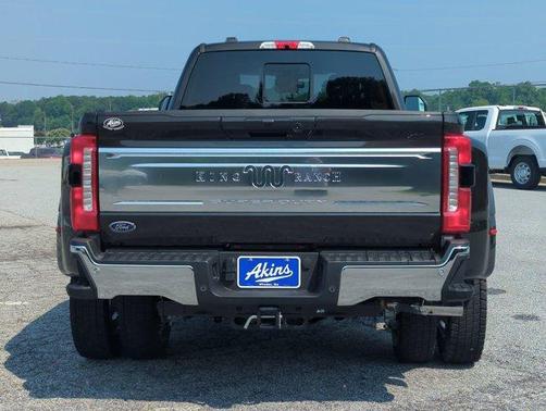 2025 Ford F-450 King Ranch