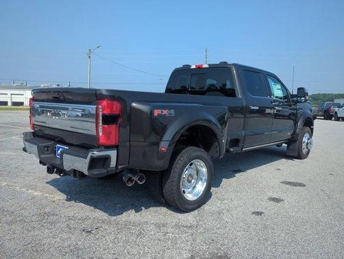 2025 Ford F-450 King Ranch