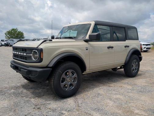 Desert Sand 2026 Ford Bronco Big Bend