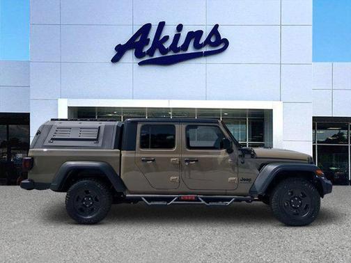2020 Jeep Gladiator Sport