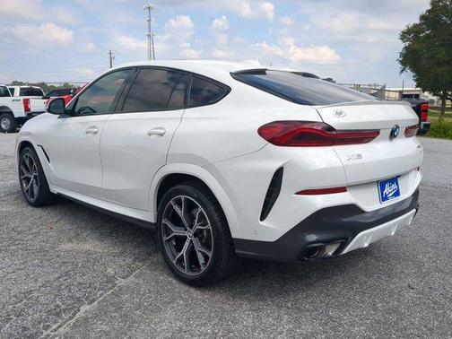 2023 BMW X6 xDrive40i