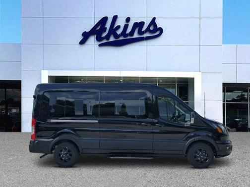 2025 Ford Transit-350 XLT