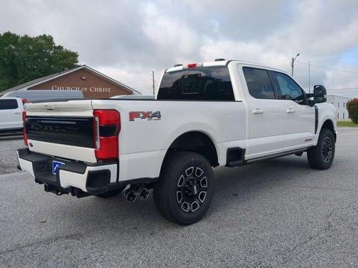 2025 Ford F-350 Platinum