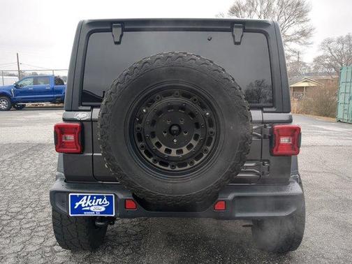 2020 Jeep Wrangler Unlimited Freedom