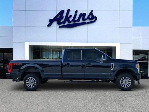 2022 Ford F-350 Lariat Super Duty
