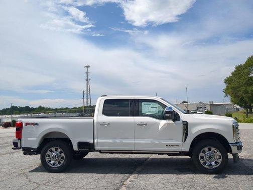 2025 Ford F-250 Lariat