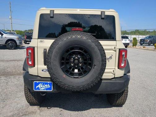 Beige 2026 Ford Bronco Outer Banks