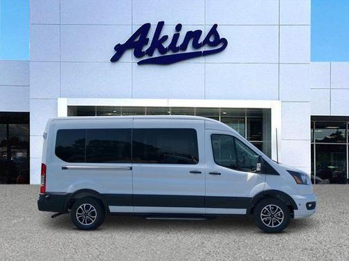 2025 Ford Transit-350 XLT