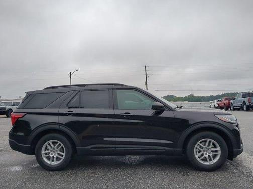Agate Black 2026 Ford Explorer Active