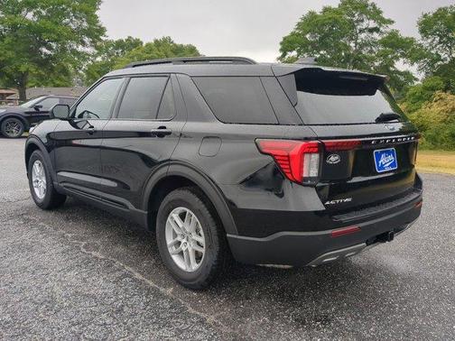 Agate Black 2026 Ford Explorer Active