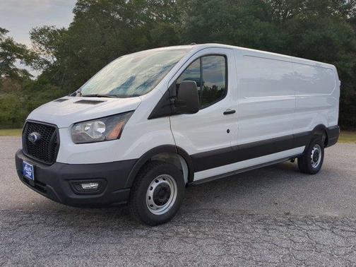 2025 Ford Transit-150 XL