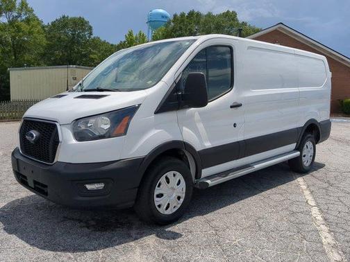 2023 Ford Transit-250