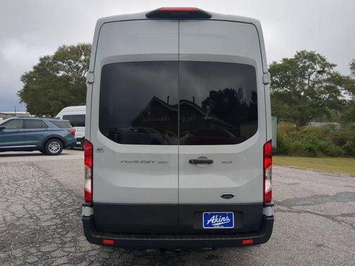 2024 Ford Transit-350 XLT