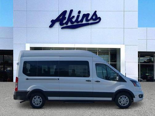 2024 Ford Transit-350 XLT