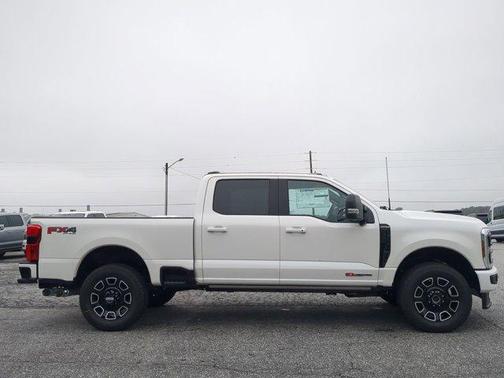 2025 Ford F-350 Platinum