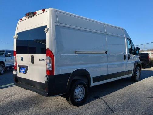 2023 RAM ProMaster 2500 High Roof