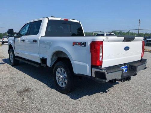 2024 Ford F-250 XLT