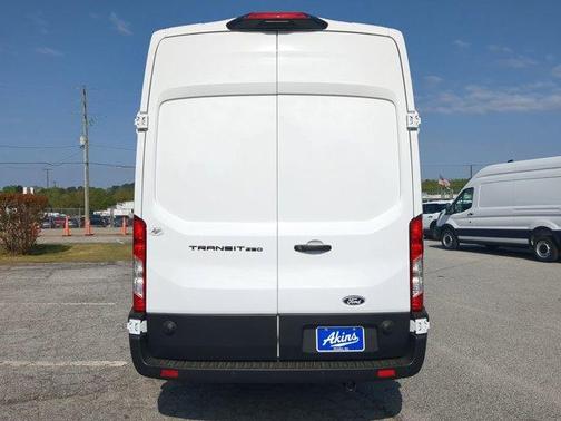 Oxford White 2026 Ford Transit-250 Base