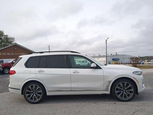 2021 BMW X7 xDrive40i