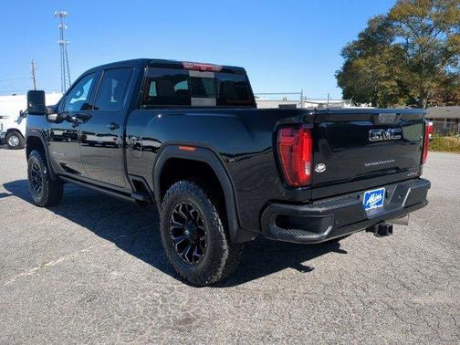 2021 GMC Sierra 2500 AT4