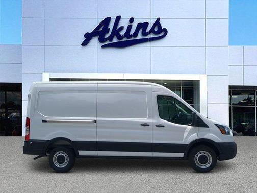 2025 Ford Transit-250 148 WB Medium Roof Cargo