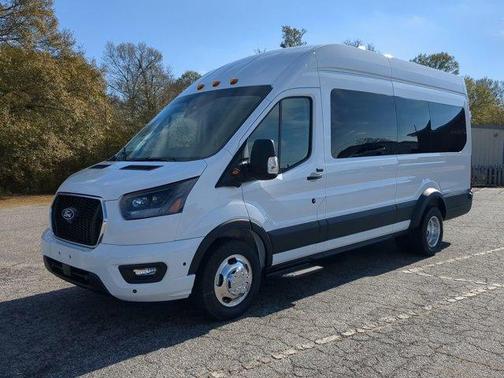 2026 Ford Transit-350 XLT