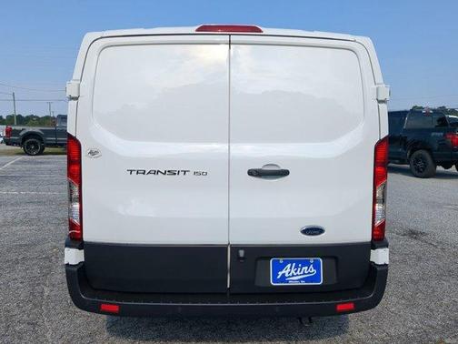 2025 Ford Transit-150 XL