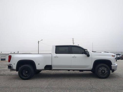 2021 Chevrolet Silverado 3500 LT