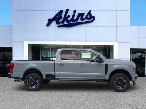 2025 Ford F-350 Platinum