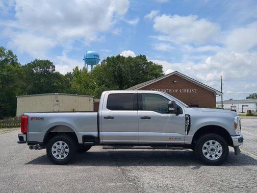2024 Ford F-250 XLT