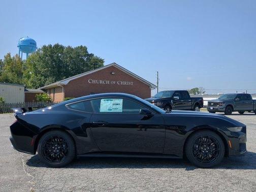 2025 Ford Mustang GT