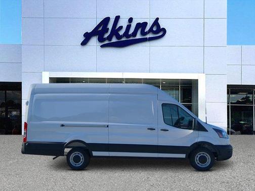 2026 Ford Transit-250 XL