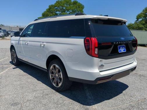 Star White 2026 Ford Expedition Max King Ranch