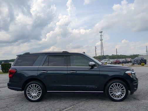 2024 Ford Expedition Platinum
