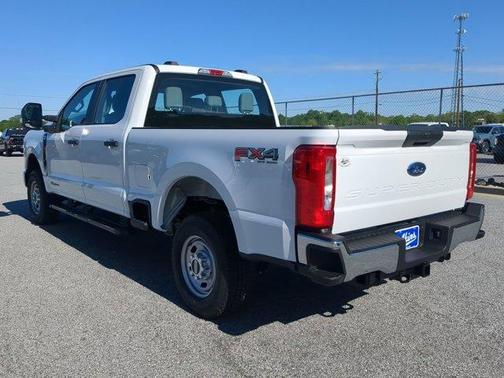 2025 Ford F-250 XL