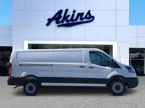 2026 Ford Transit-150 XL