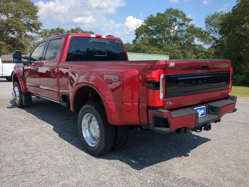 2025 Ford F-450 Platinum