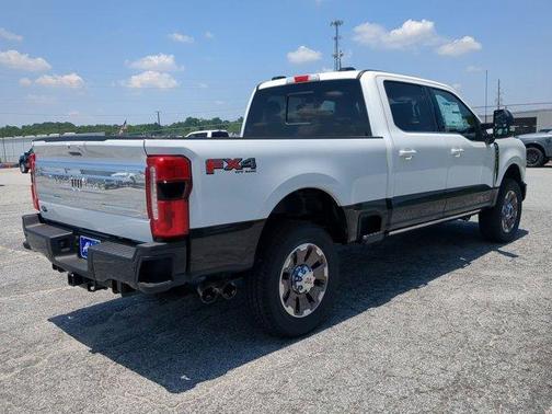 2025 Ford F-350 King Ranch