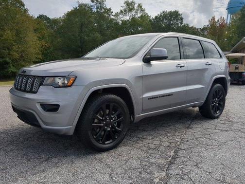 2021 Jeep Grand Cherokee Laredo X