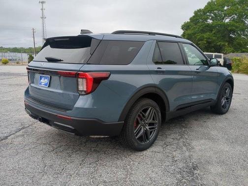 Vapor Blue Metallic 2026 Ford Explorer ST-Line