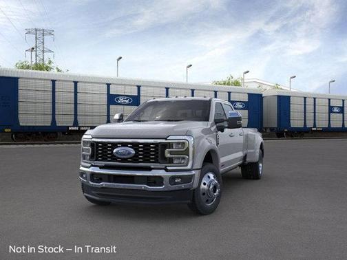 2025 Ford F-450 Lariat