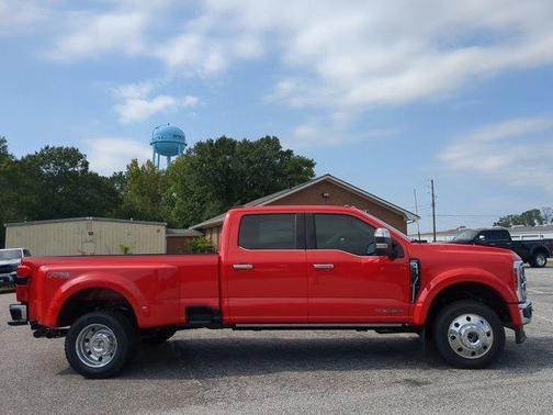 2025 Ford F-450 Lariat