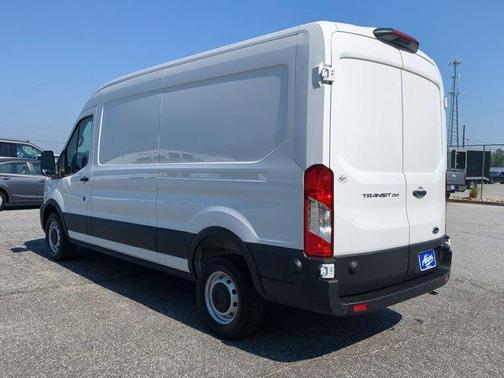 2025 Ford Transit-250 148 WB Medium Roof Cargo