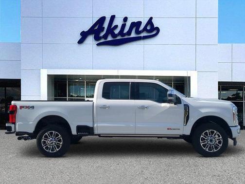 2026 Ford F-350 Platinum