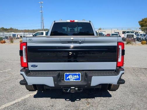 2025 Ford F-450 Platinum