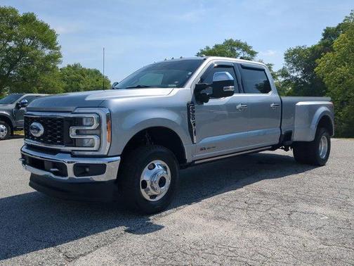 2023 Ford F-350 Lariat Super Duty